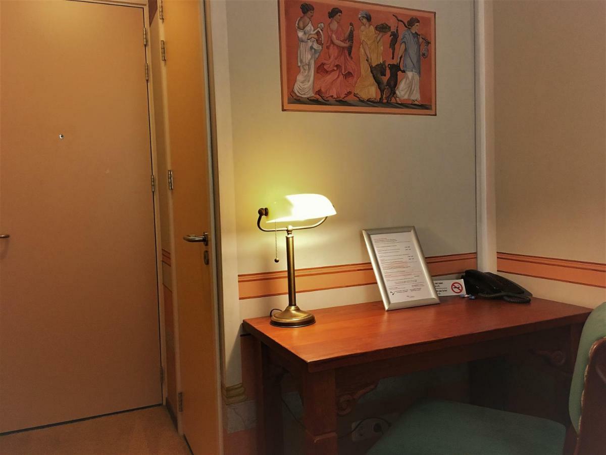 Hotel Courage Nijmegen Kültér fotó